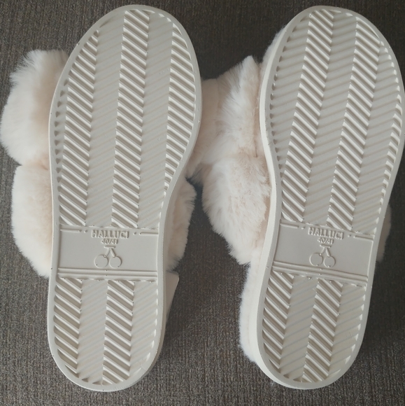 fuzzy faux fur slip on slippers - Picture 3 of 4